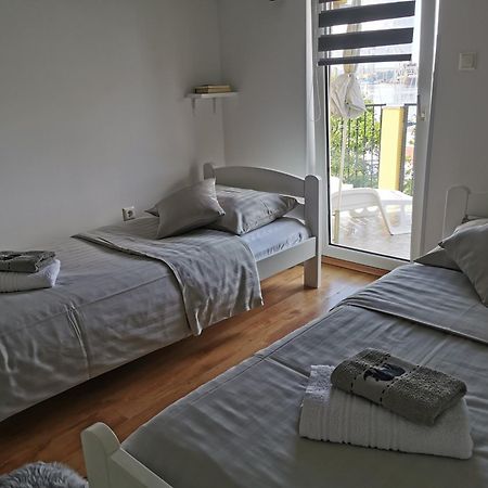 Apartment Katy Pula Buitenkant foto