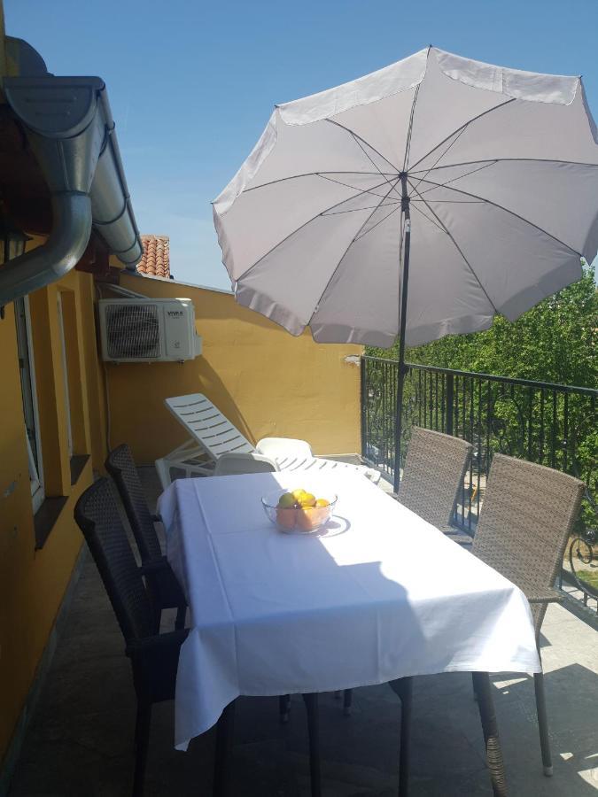 Apartment Katy Pula Buitenkant foto